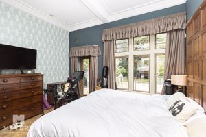 Photo 14- click for photo gallery